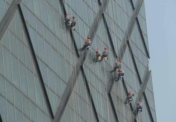 �߲㲣��Ļǽ��ϴ����������